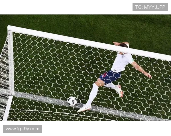 全面图解足球比赛中极限解围技巧的实战细节与系统全套训练方法